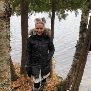 Meet your Posher, Elizabeth